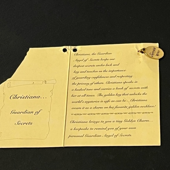 Christiana Guardian of Secrets Sculpted Pendant The Charming Angels Collection - Picture 2 of 10